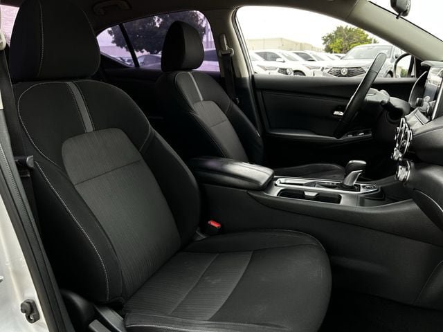 Used 2021 Nissan Sentra SV FWD image 28