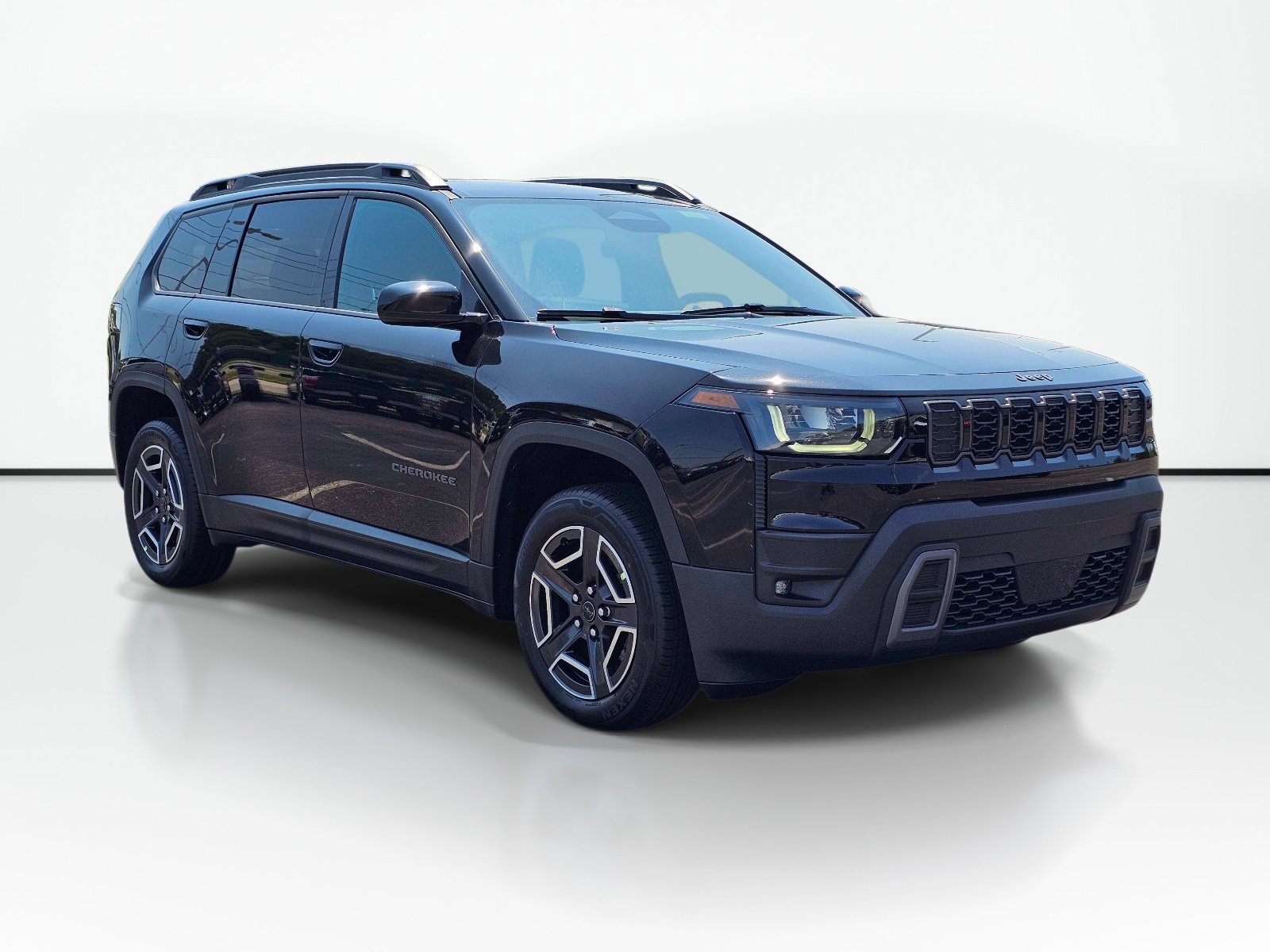 New 2026 Jeep Cherokee Laredo AWD/4WD image 5