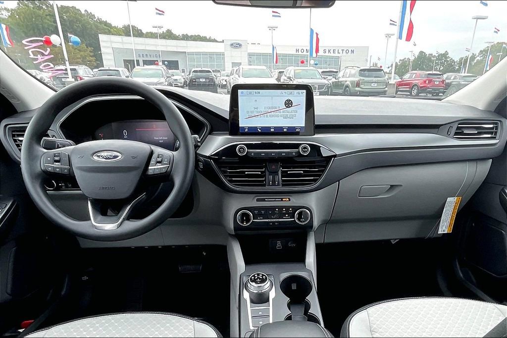New 2026 Ford Escape Active image 5