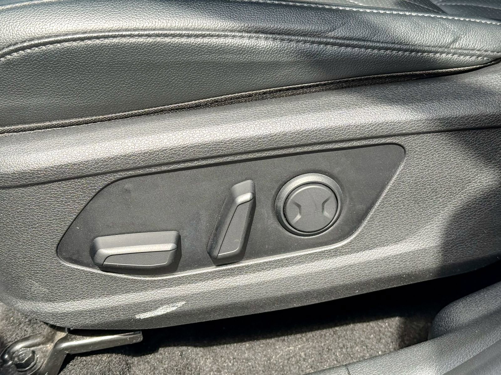 Certified 2023 Kia Sportage X-Line w/ X-Line Premium Package image 19