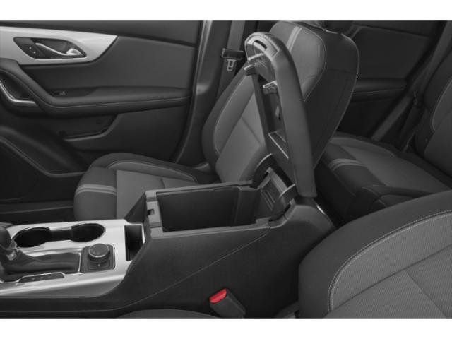 Used 2025 Chevrolet Blazer LT FWD image 17