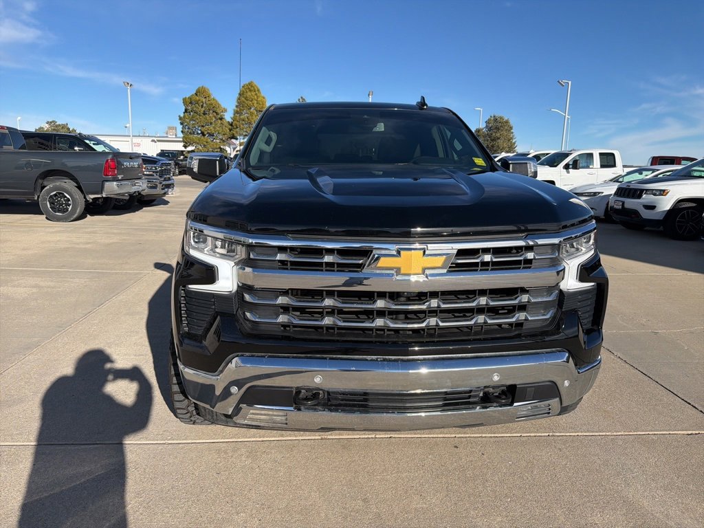 Used 2024 Chevrolet Silverado 1500 LTZ w/ Z71 Off-Road Package image 8