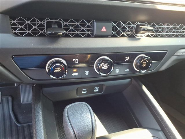 Used 2023 Honda Accord LX image 10