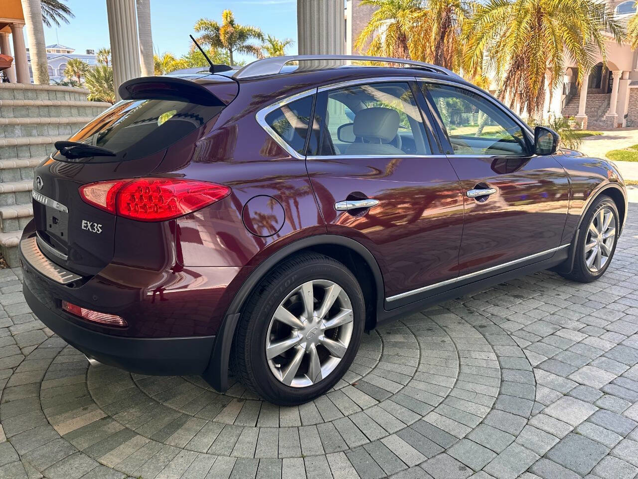 Used 2011 INFINITI EX35 Journey w/ Premium Pkg AWD/4WD image 31