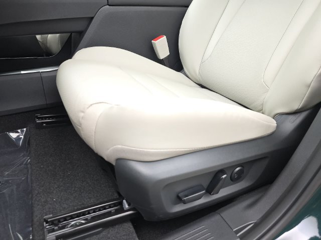 New 2026 Nissan Rogue Dark Armor FWD image 30