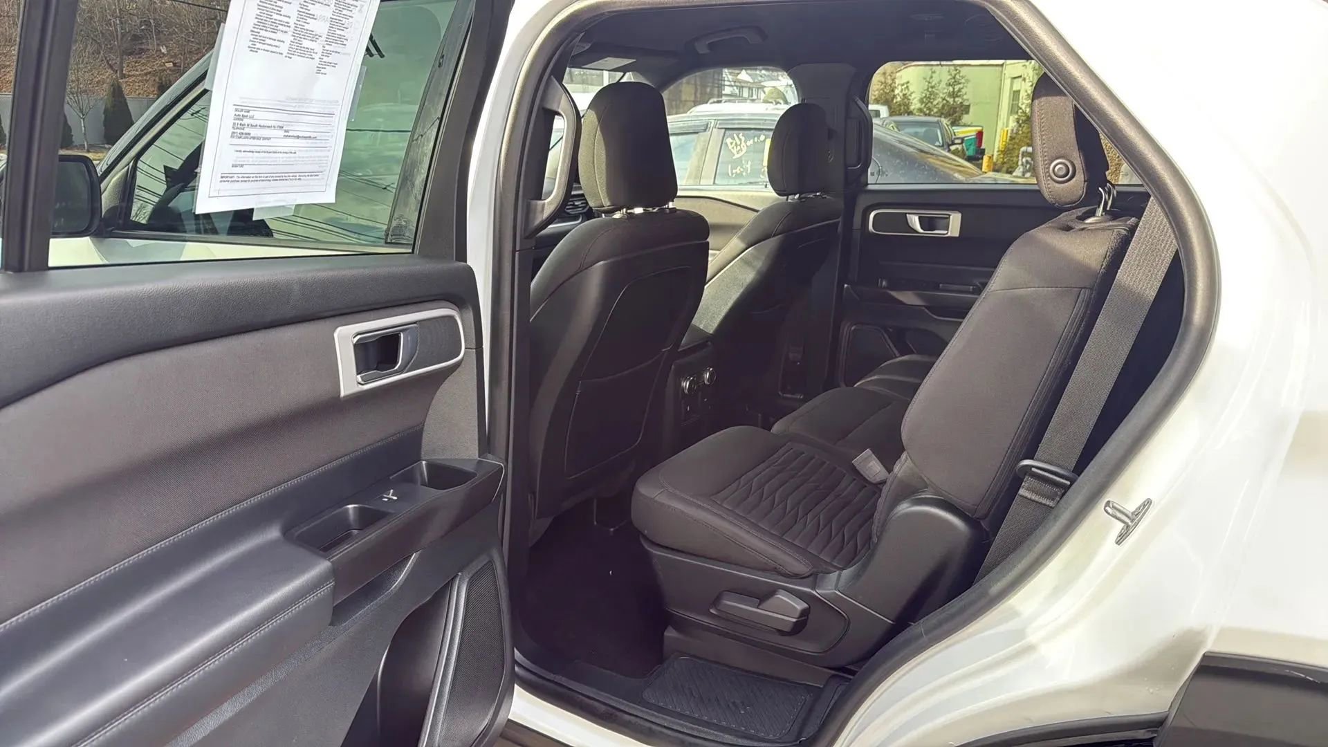 Used 2020 Ford Explorer XLT w/ Comfort Package image 29