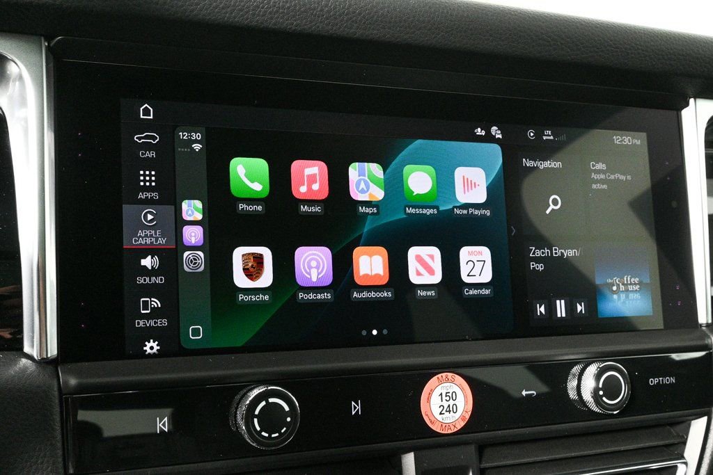 Certified 2026 Porsche Macan AWD/4WD image 16