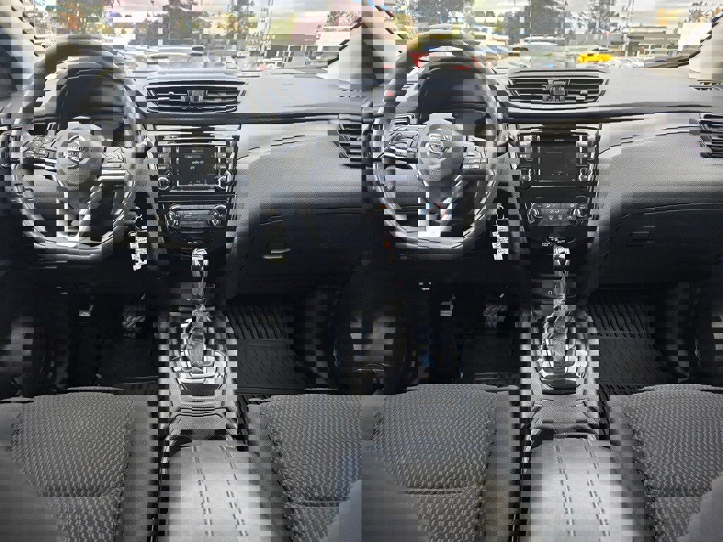 Used 2022 Nissan Rogue Sport S image 8