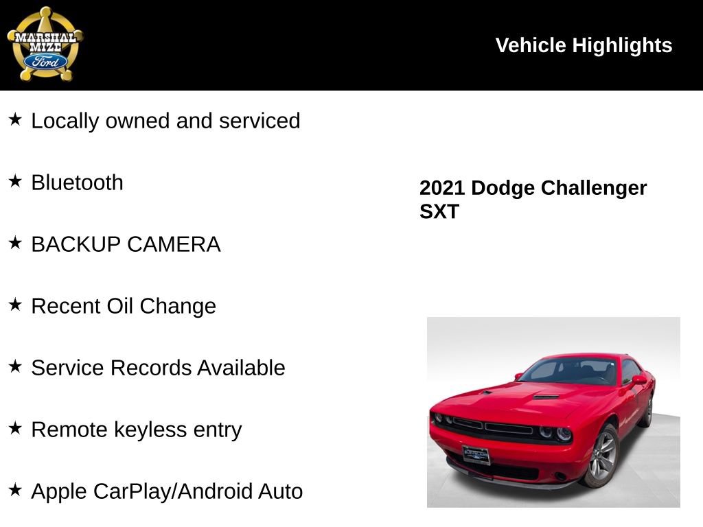 Used 2021 Dodge Challenger SXT image 2
