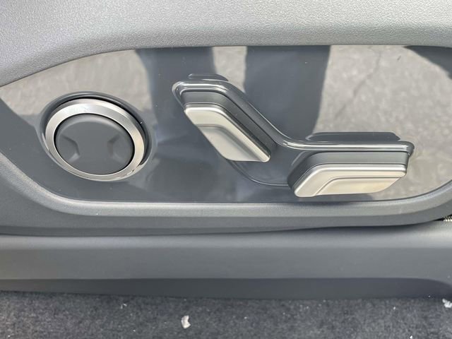 New 2026 Kia EV9 Wind AWD/4WD image 15