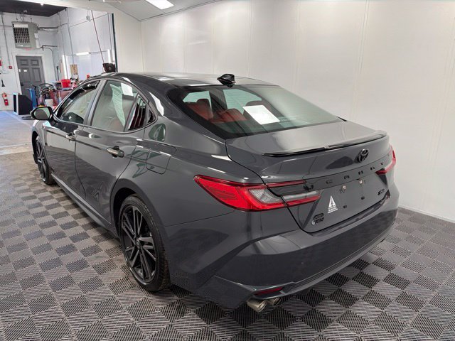 Used 2025 Toyota Camry XSE AWD/4WD image 4