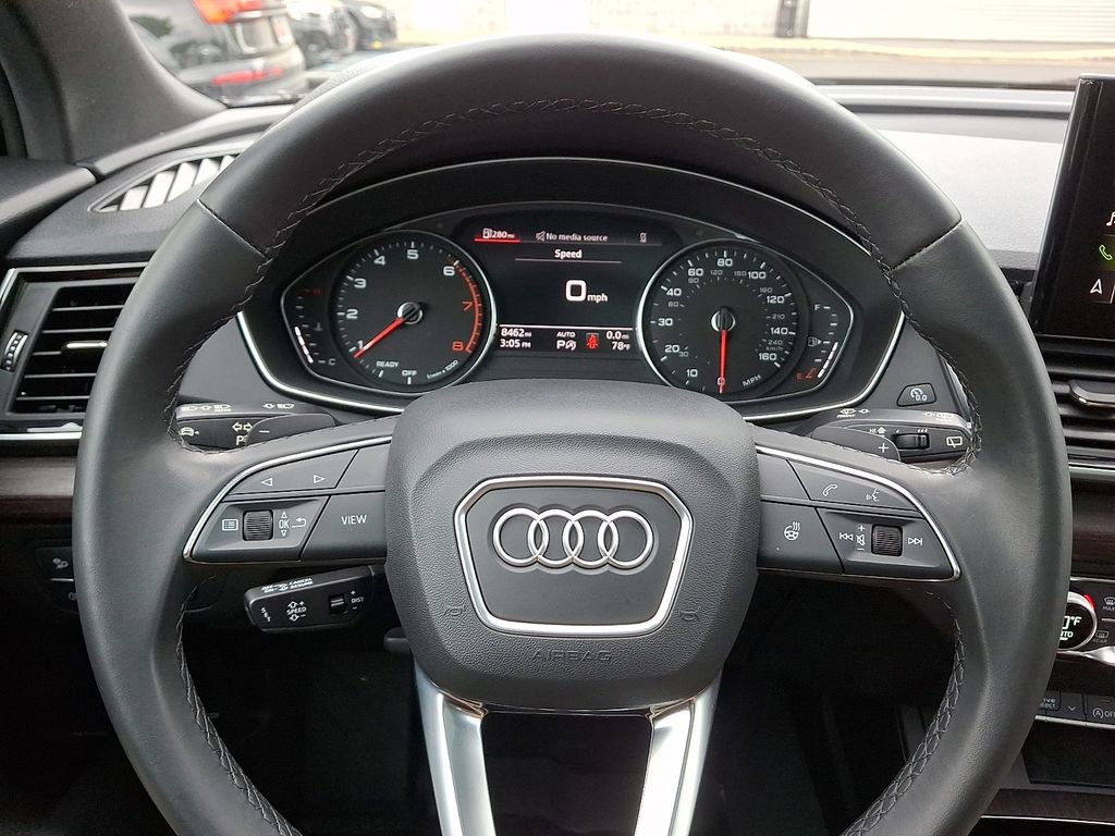 Used 2023 Audi Q5 2.0T Premium w/ Convenience Package AWD/4WD image 23