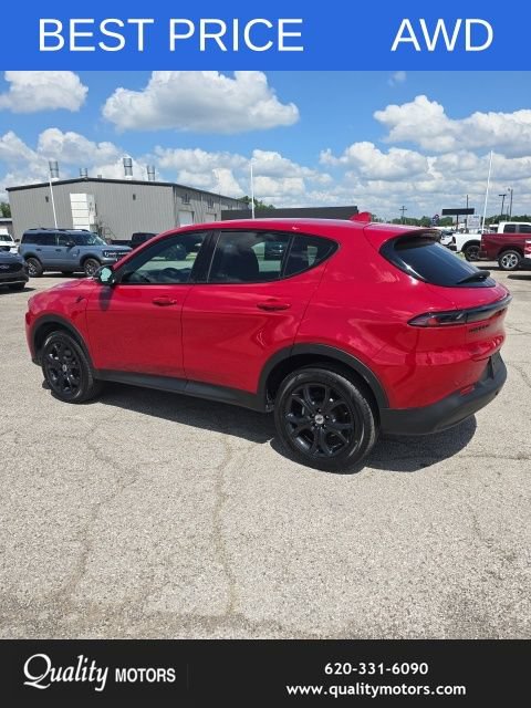 Used 2023 Dodge Hornet GT w/ GT Blacktop Package AWD/4WD image 7