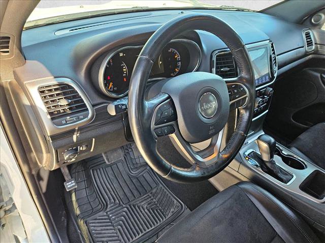 Used 2021 Jeep Grand Cherokee Laredo X image 9