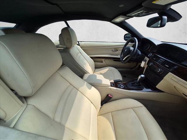 Used 2012 BMW 335i Convertible RWD image 16