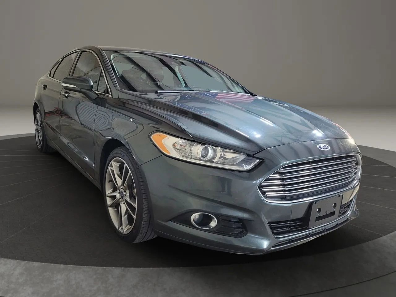 Used 2016 Ford Fusion Titanium image 4