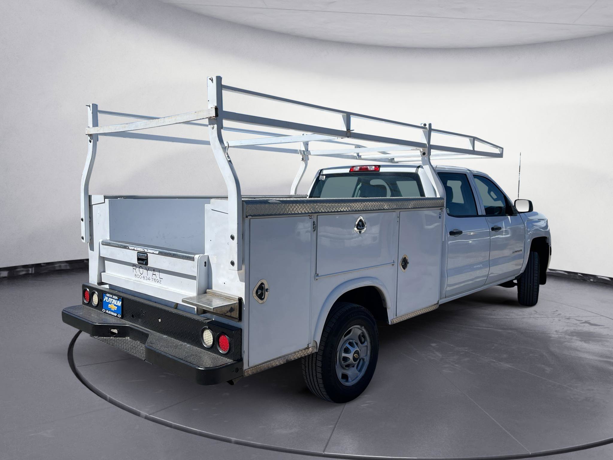 Used 2018 Chevrolet Silverado 2500 W/T RWD image 5