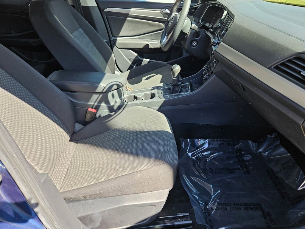 Used 2019 Volkswagen Jetta S image 16