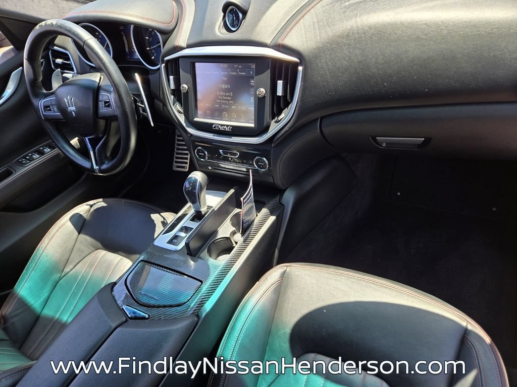 Used 2015 Maserati Ghibli RWD image 17