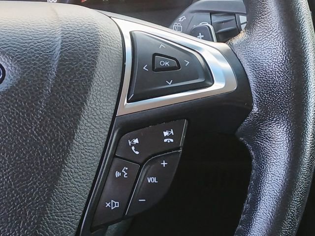 Used 2018 Ford Edge Titanium image 11