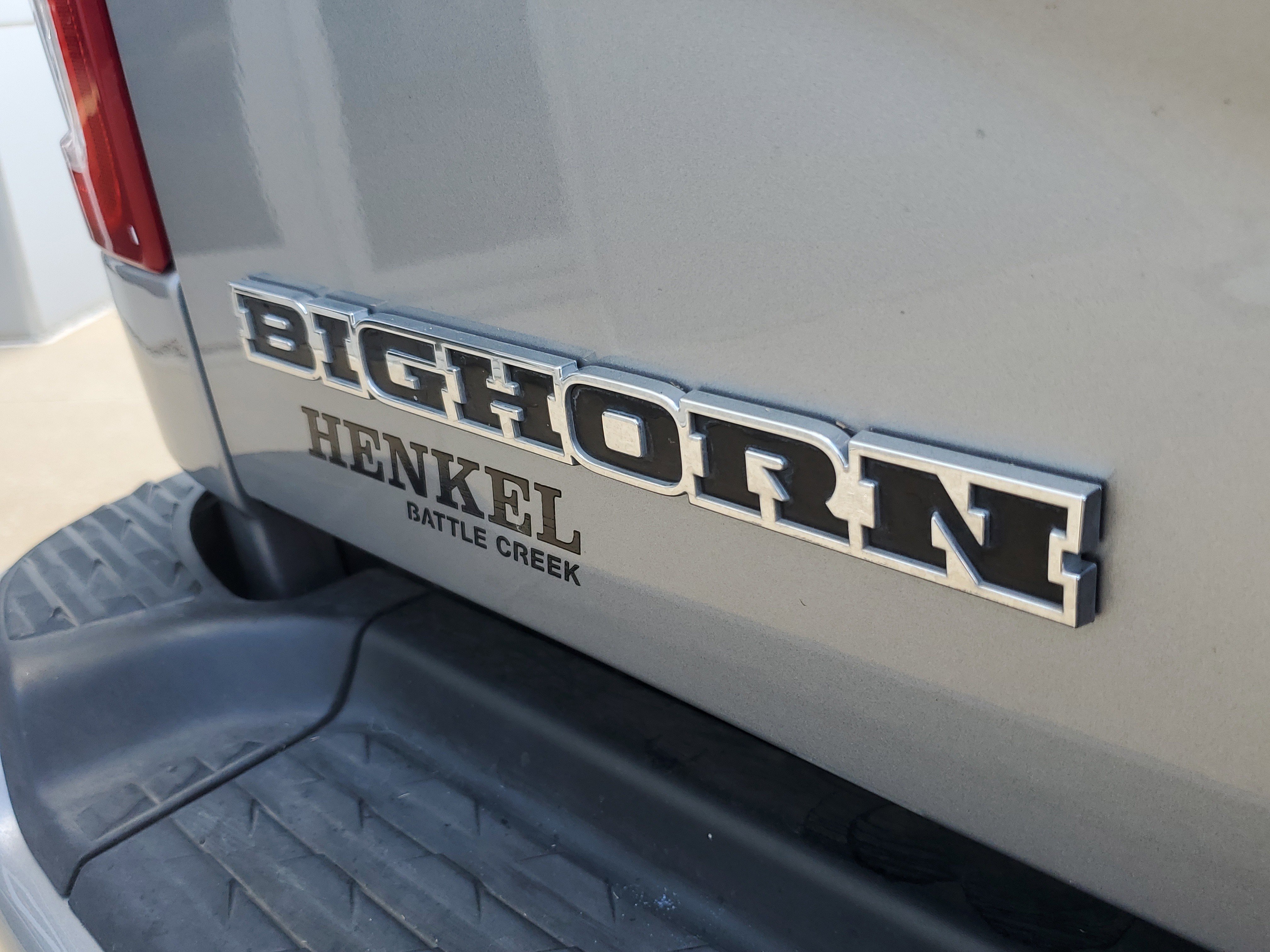 Used 2024 RAM 2500 Big Horn w/ Sport Appearance Package image 27