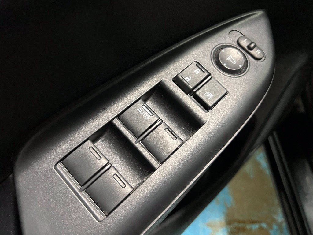 Used 2020 Honda Fit EX image 34