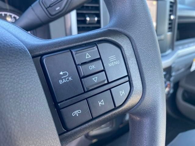 New 2024 Ford F350 XL w/ 360-Degree Camera Package RWD image 26