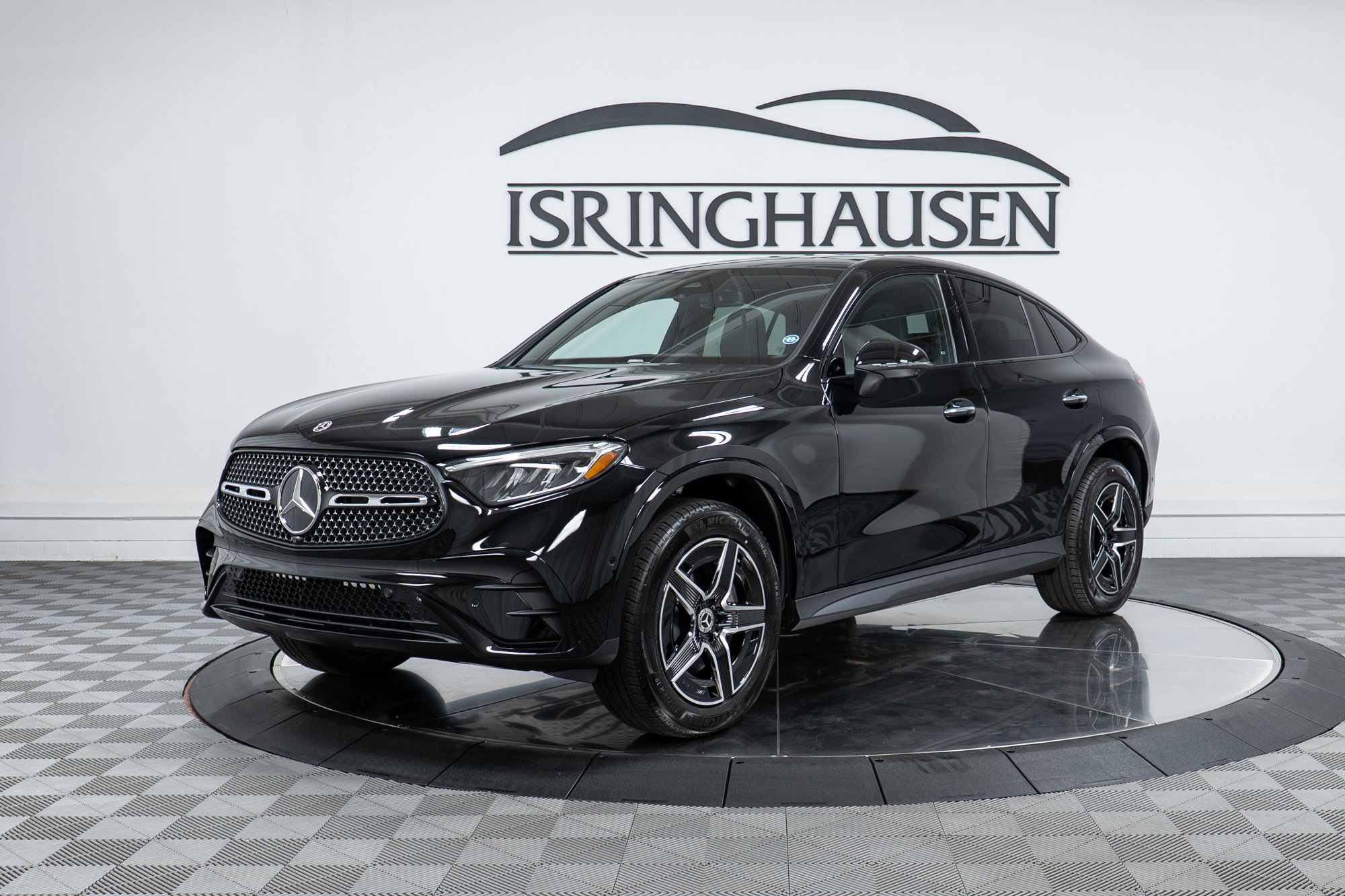Used 2026 Mercedes-Benz GLC 300 4MATIC image 1