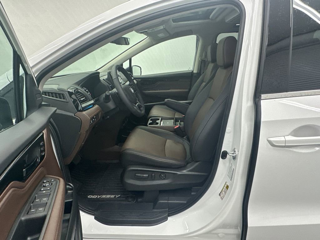 New 2026 Honda Odyssey Elite image 9