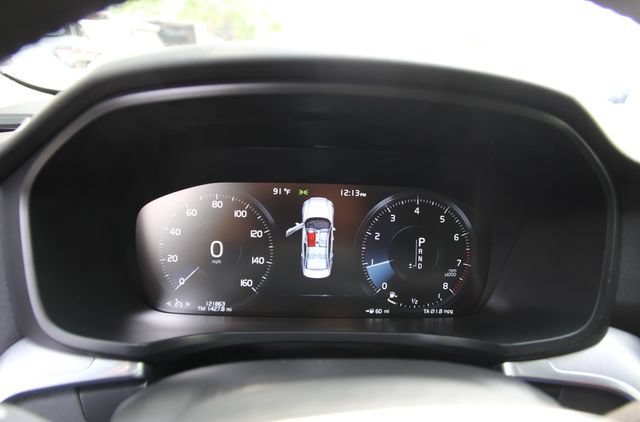 Used 2020 Volvo S60 T5 Momentum FWD image 25