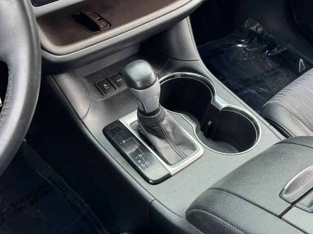 Used 2014 Toyota Highlander Plus AWD/4WD image 16