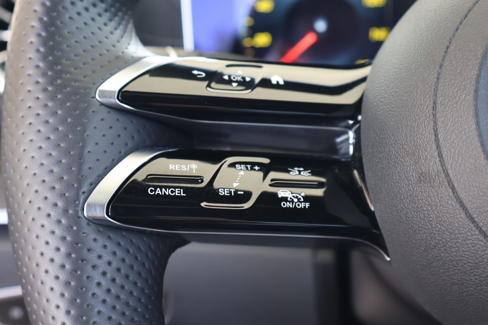 Used 2021 Mercedes-Benz E 450 4MATIC Coupe image 21