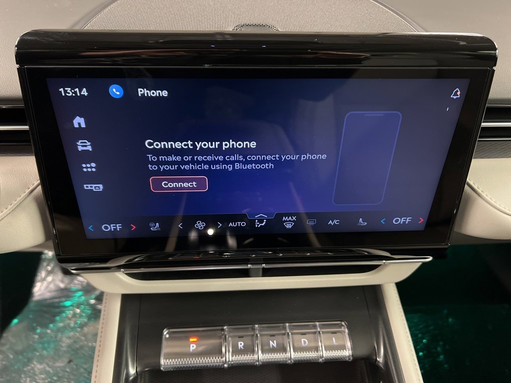 Used 2026 Lincoln Nautilus Premier w/ Equipment Group 102A image 11