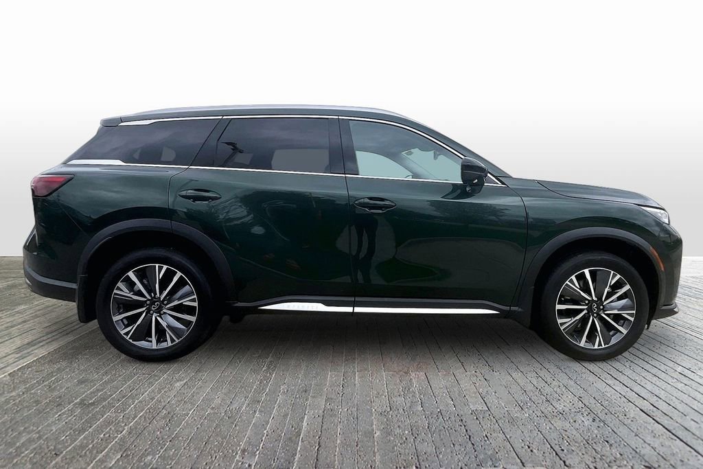 Certified 2026 INFINITI QX60 Luxe w/ Cargo Package AWD/4WD image 8