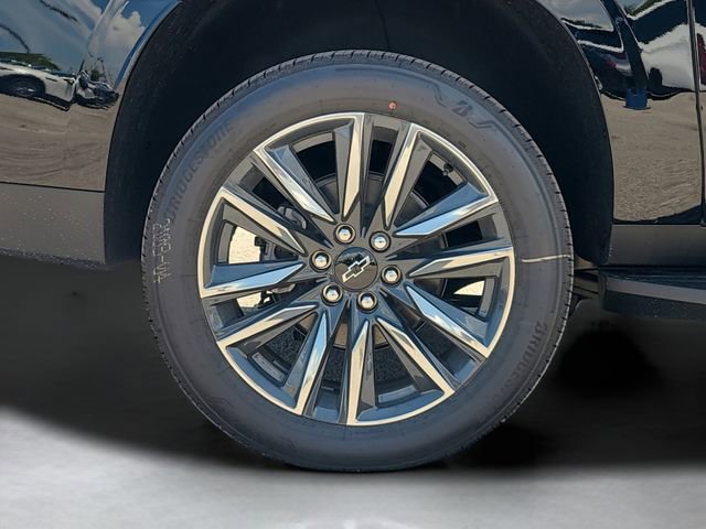 New 2026 Chevrolet Suburban LS RWD image 31