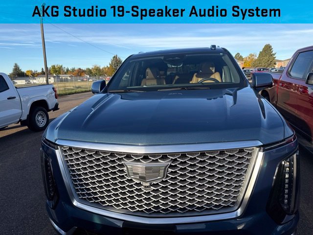 Used 2025 Cadillac Escalade Premium Luxury w/ LPO, Radiant Package AWD/4WD image 10
