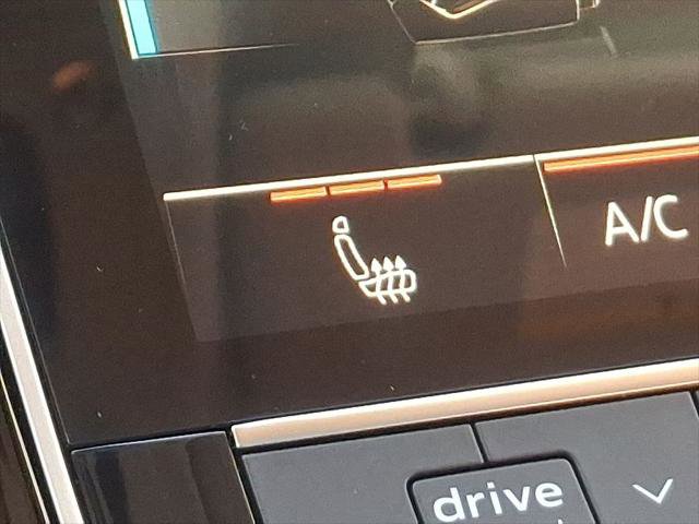 Certified 2022 Audi Q8 Premium image 26