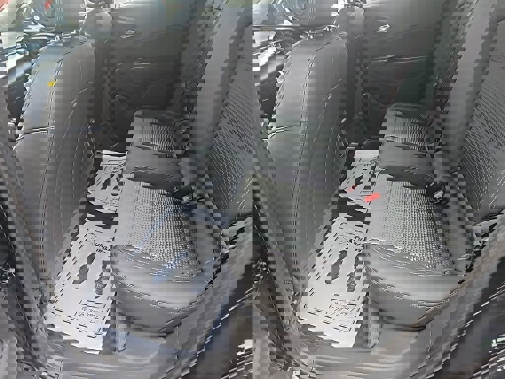 New 2026 Chevrolet Trax LT image 18