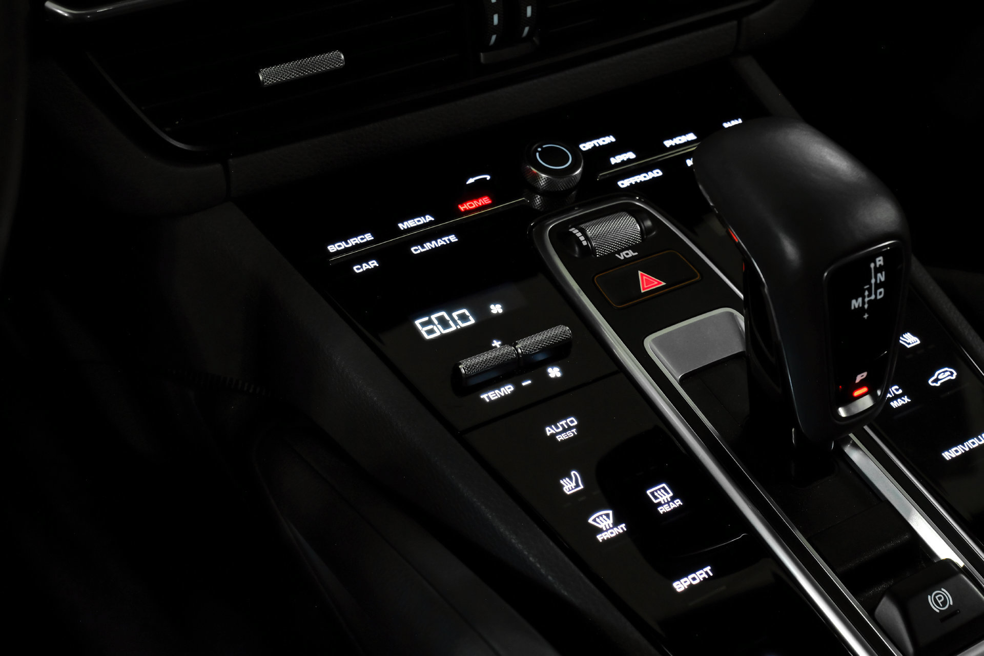 Used 2023 Porsche Cayenne AWD/4WD image 30