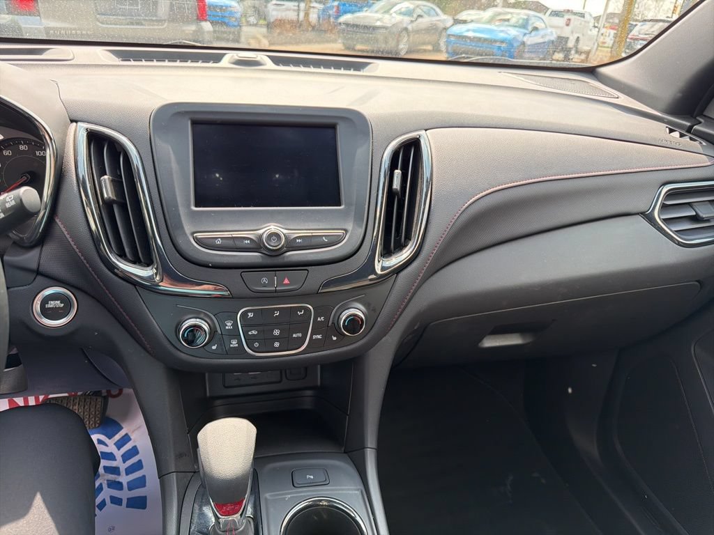 Used 2023 Chevrolet Equinox RS AWD/4WD image 9