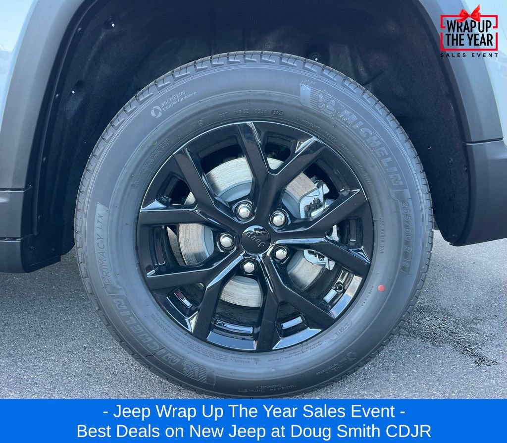 New 2025 Jeep Grand Cherokee L Laredo image 32