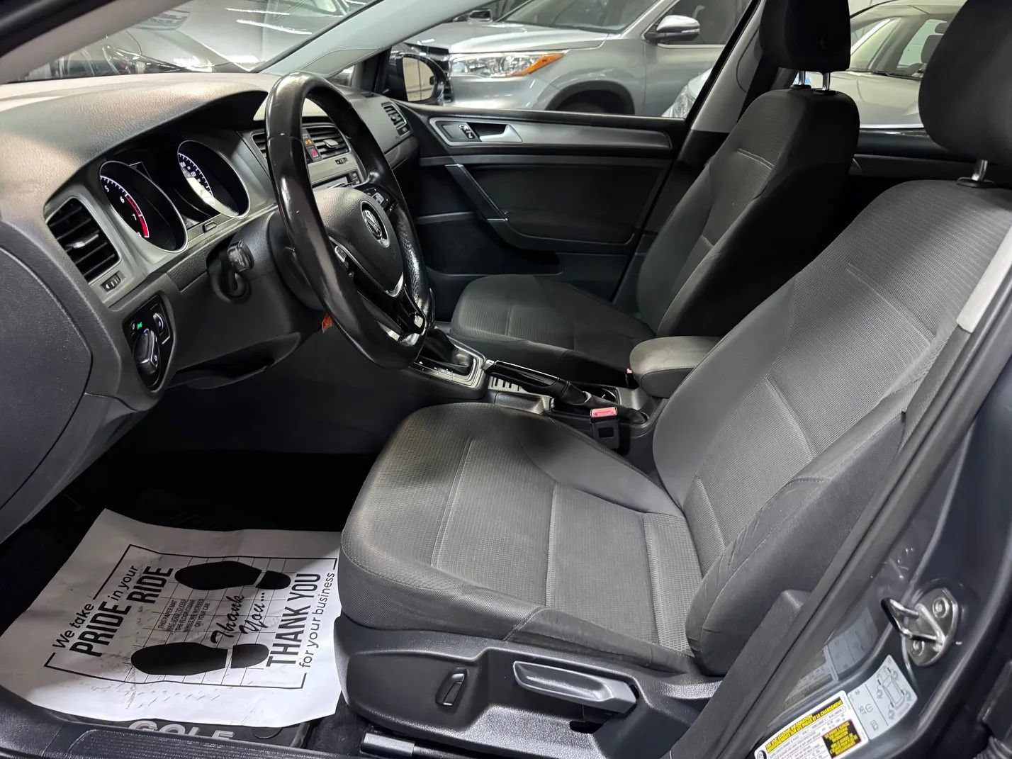 Used 2016 Volkswagen Golf S FWD image 14