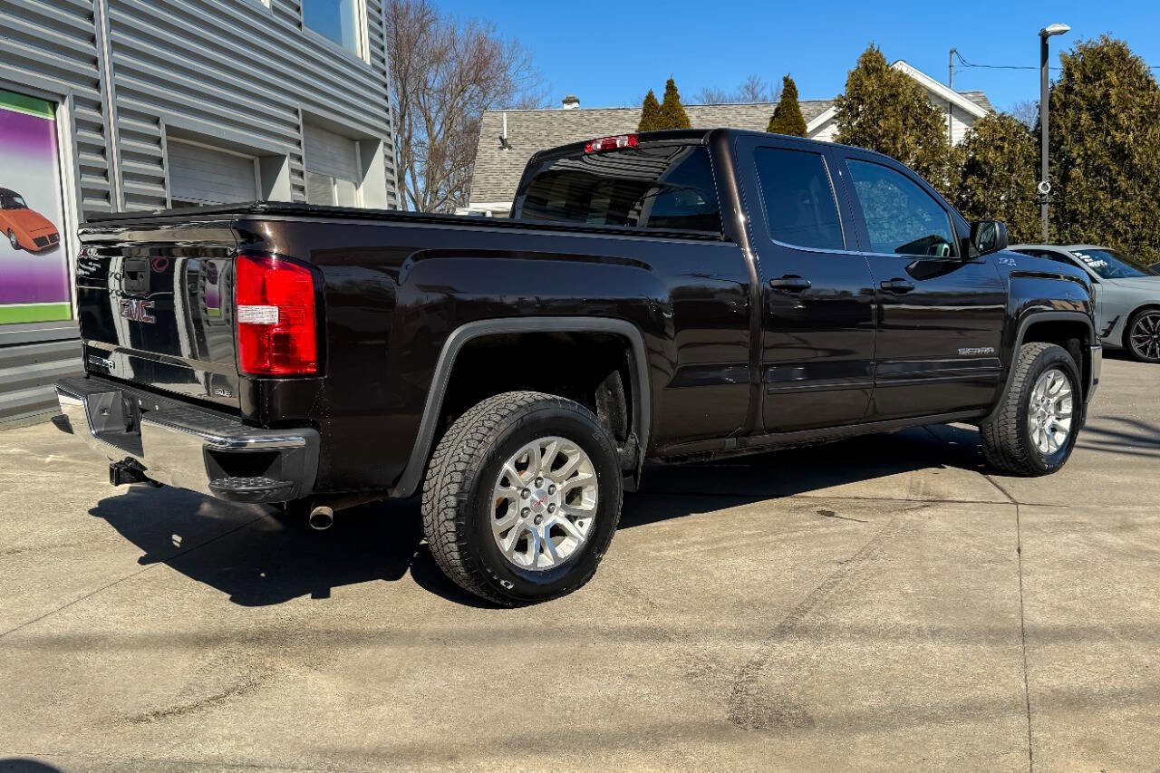 Used 2018 GMC Sierra 1500 SLE w/ SLE Value Package image 3