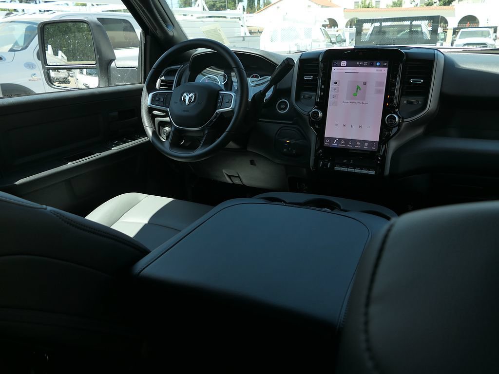 New 2026 RAM 2500 Tradesman AWD/4WD image 24