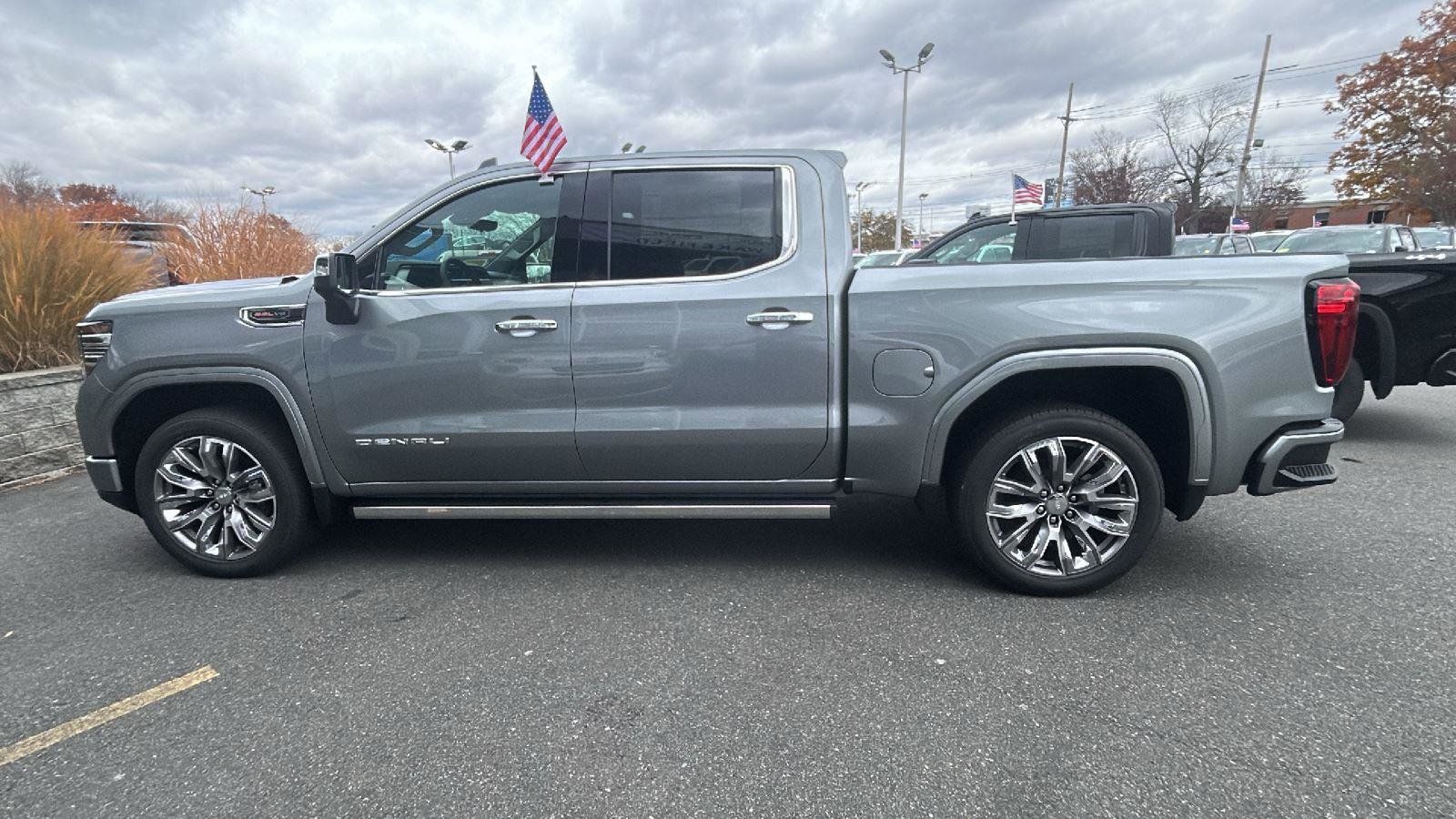 New 2026 GMC Sierra 1500 Denali w/ Denali Reserve Package image 4