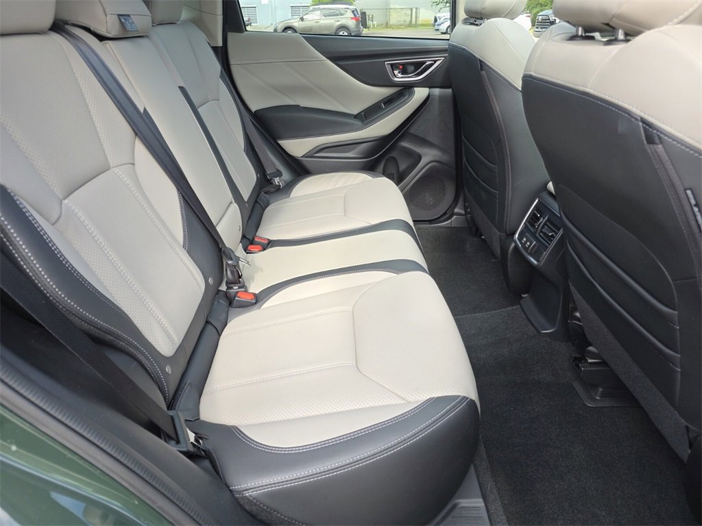 Used 2023 Subaru Forester Limited image 17