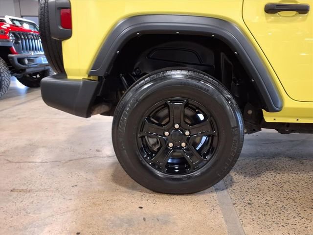 Certified 2023 Jeep Wrangler Sport S w/ Sun And Sound Package AWD/4WD image 11