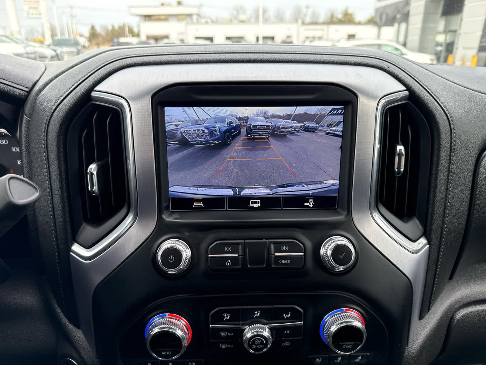 Certified 2021 GMC Sierra 1500 SLT w/ SLT Premium Package AWD/4WD image 19