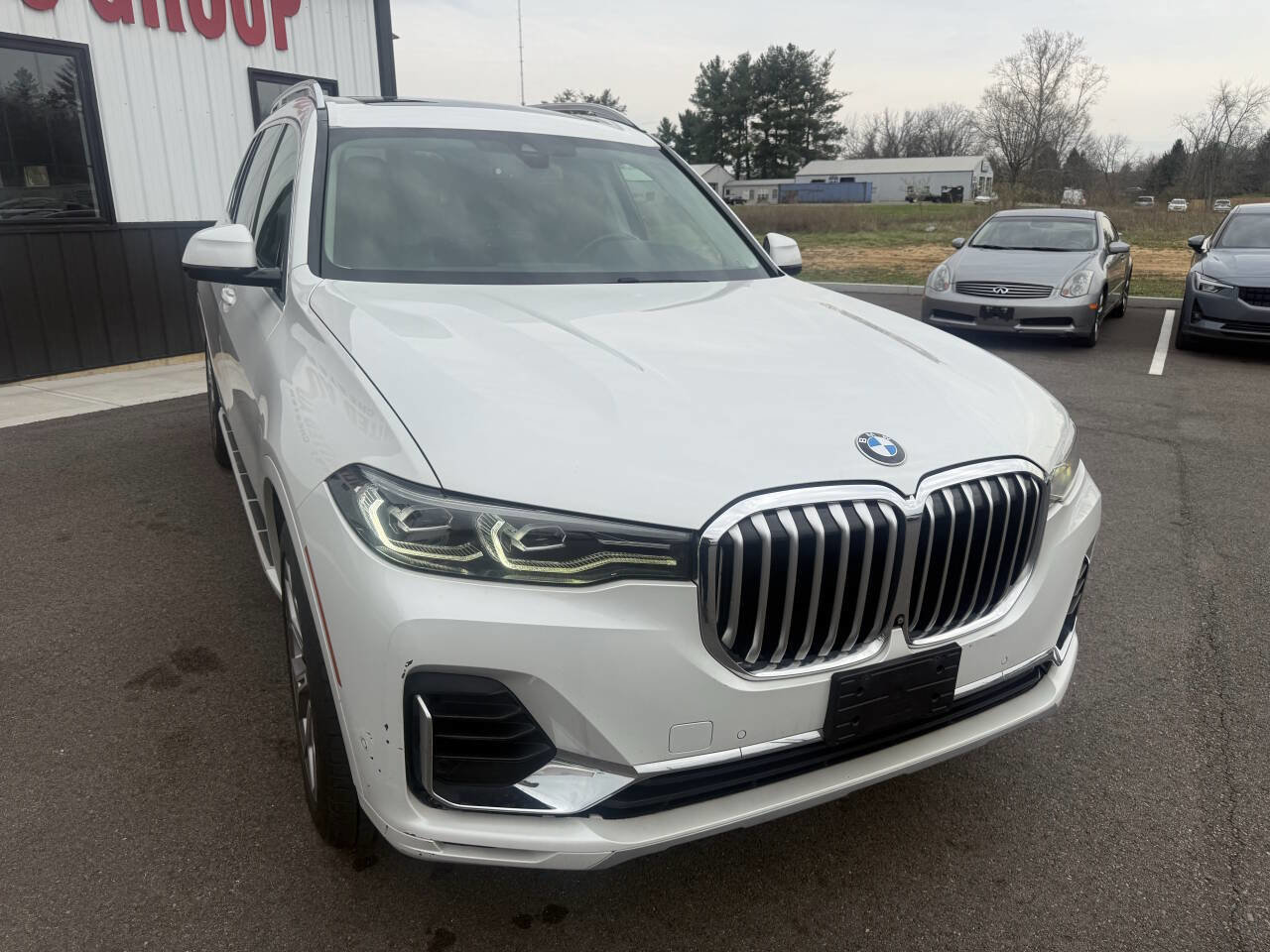 Used 2021 BMW X7 xDrive40i w/ Parking Assistance Package image 4