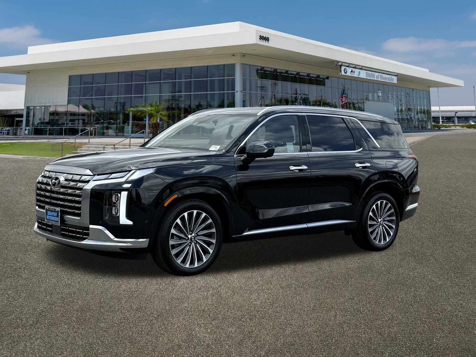 Used 2025 Hyundai Palisade Calligraphy AWD/4WD image 5